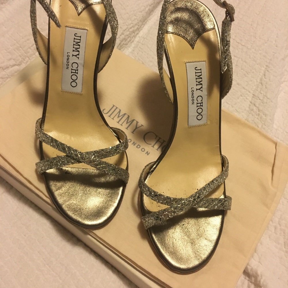 Jimmy Choo kitten heel. Size 7.